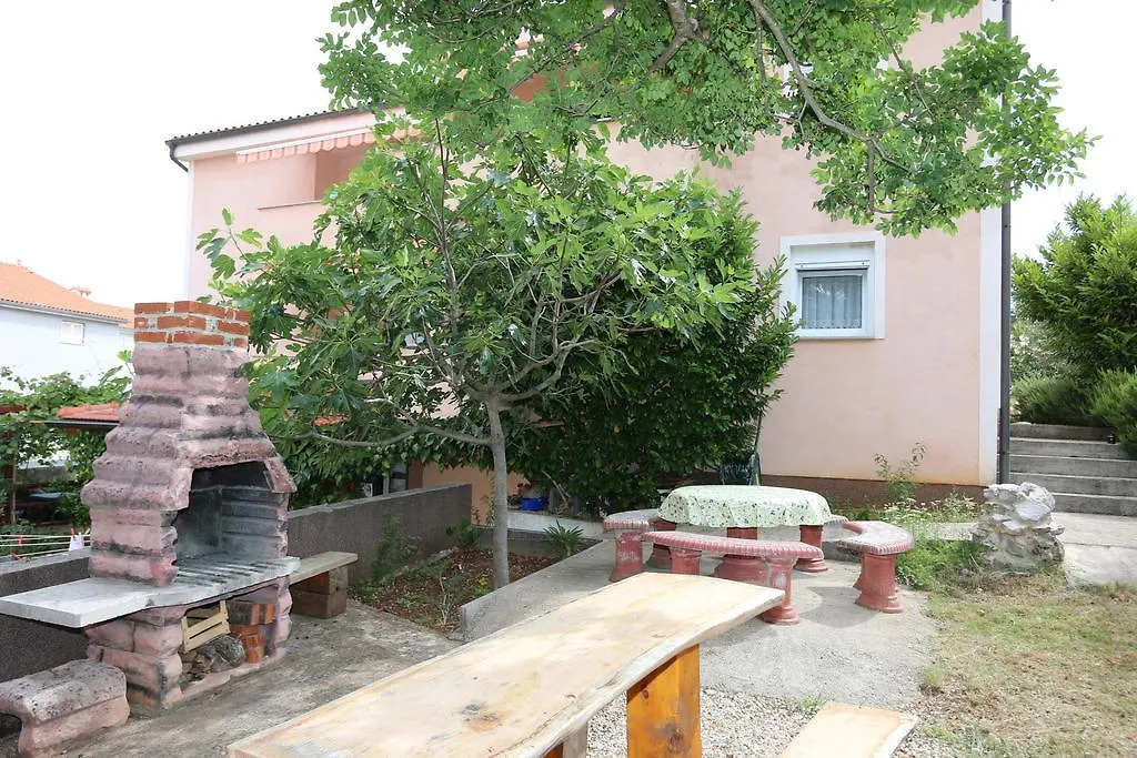 Apartments Estee Soline Soline   Soline (Krk)