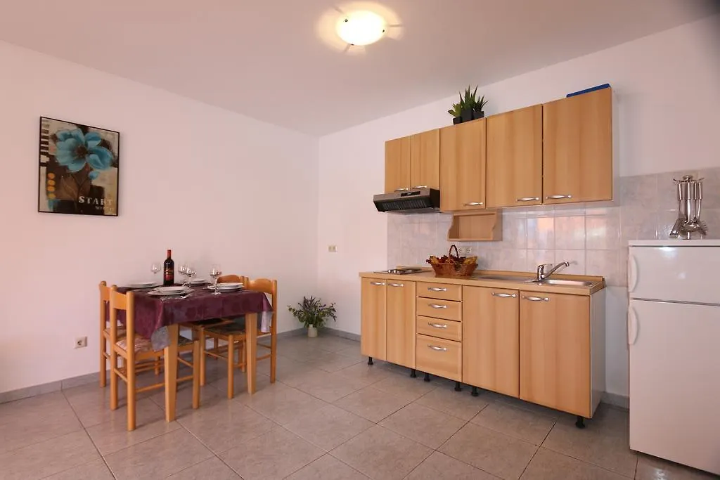 Apartments Estee Soline Soline  0*, Soline (Krk)